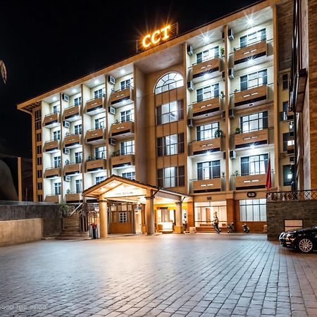 Cct Luxury Hotel Nha Trang Kültér fotó